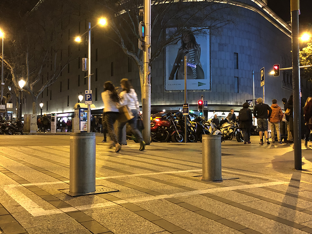 Pilonas de seguridad Melbourne automáticas en Barcelona