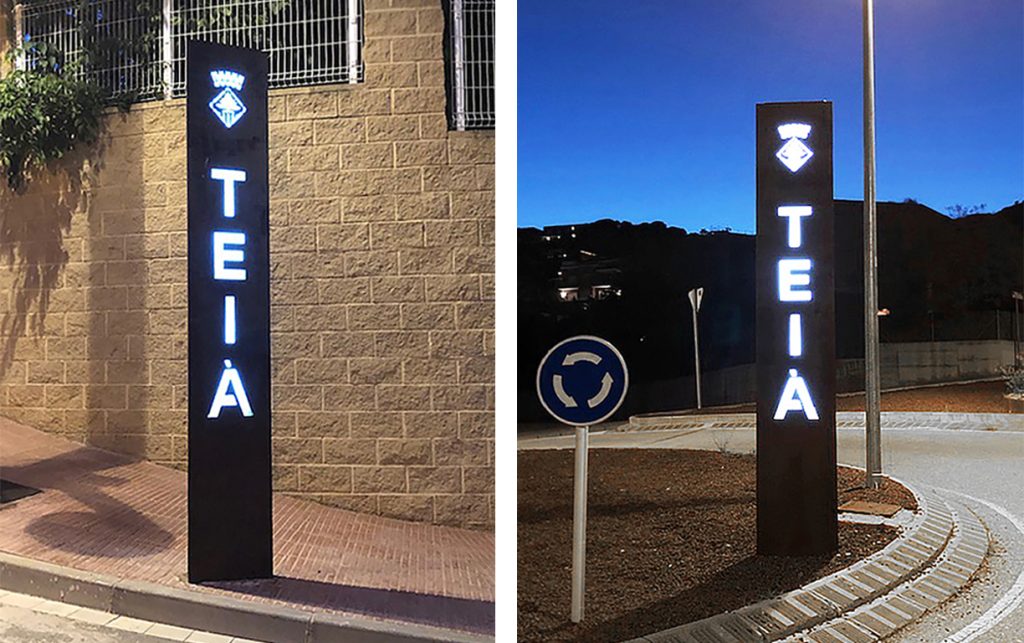 Totems informativos en acero corten con leds para el ayuntamiento de Teià.