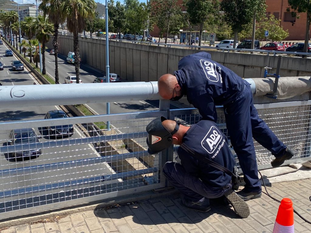 Instalación paneles de malla de seguridad