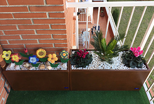 jardinera balcon instalada