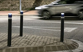pilona flexible luminosa a-blen led solar pilona flexible luminosa a-blen led solar
