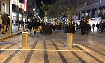 pilonas instaladas en centro barcelona