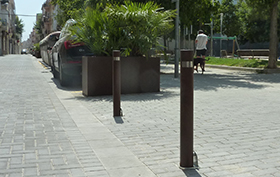 pilonas city corten extraibles  instaladas