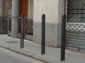 pilona zeus instalada