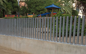 Vallado metálico Parc parque Vallado metálico Parc parque