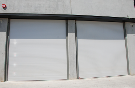 puerta enrollable aluminio instalada puerta enrollable aluminio instalada