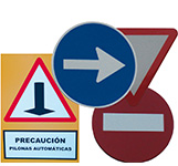 señales trafico y placas calle